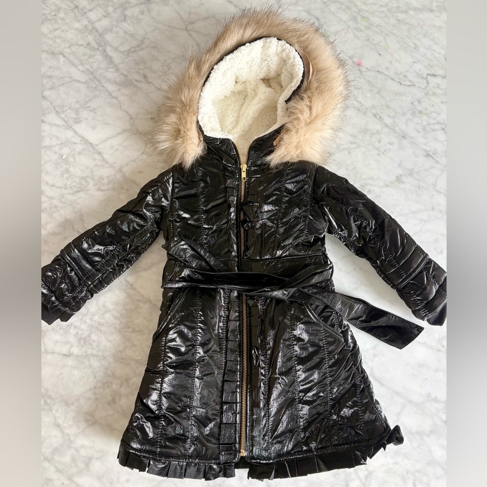 Caramelo Black and White Faux Fur Coat